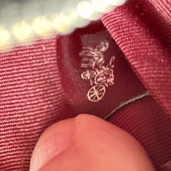 Coach Mini Boxy Cosmetic Case Wildflower Print NWT - Picture 12 of 12